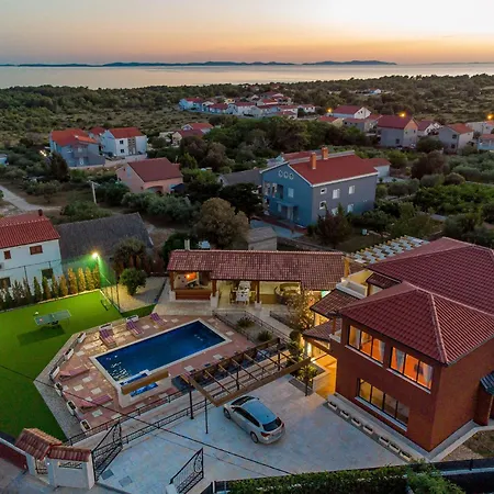 Frenky Zadarvillas Villa *