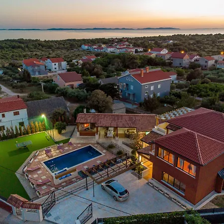 My Way Zadarvillas Vir