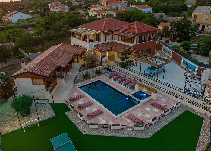 My Way Zadarvillas 别墅 维尔