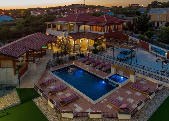 My Way Zadarvillas 别墅 维尔